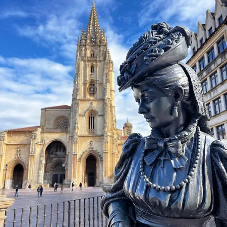 Boutique A 3 Minutos De La Catedral * אוביידו